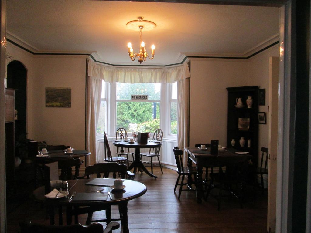 Bed & Breakfast Brooklands 3*